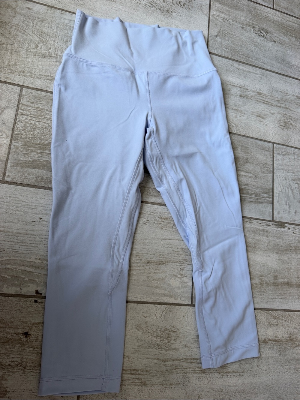 lululemon athletica align Light Blue High rise crop 21”